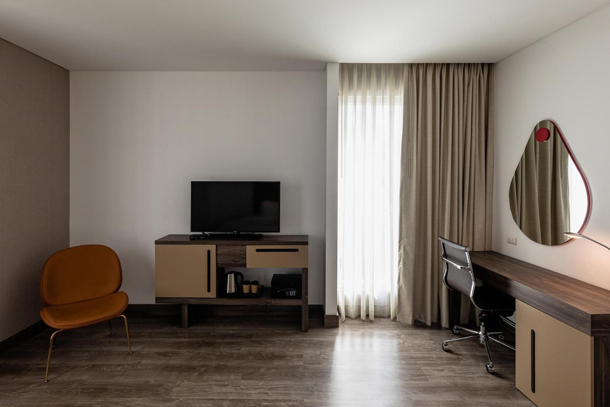 Hampton By Hilton Arequipa Hotel Екстериор снимка
